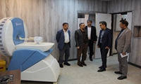 بازدید معاون تحقیقات و فناوری دانشگاه علوم پزشکی ایران از آزمایشگاه جامع تحقیقاتی دانشگاه