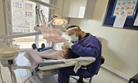 ارائه خدمات رایگان دندان‌پزشکی به مددجویان کمیته امداد امام خمینی(ره) در شهرستان قدس