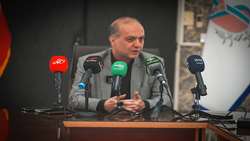سختی کار و نبود آینده شغلی، دستیاران را دلسرد کرده است