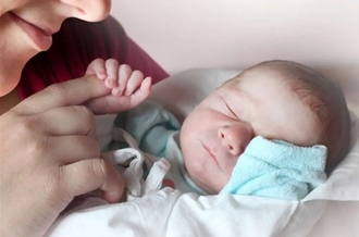 هزینه‌های سنگین زندگی، ترمز فرزندآوری را کشید