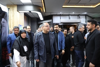 بازدید رئیس دانشگاه علوم پزشکی ایران از محل اسکان زائران مراسم وداع و تشییع رهبر شهید در مرکز همایش های رازی