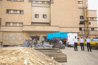 نشست هفتگی بررسی پیشرفت پروژه ساخت بیمارستان باب الحوائج در منطقه 22 تهران