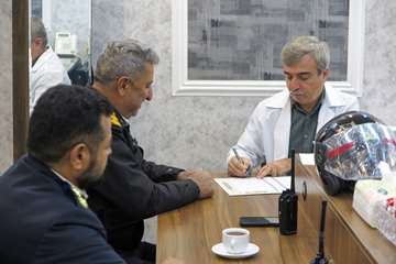 نشست مشترک بیمارستان شهدای هفتم تیر و پلیس راهور منطقه ۲۰ تهران