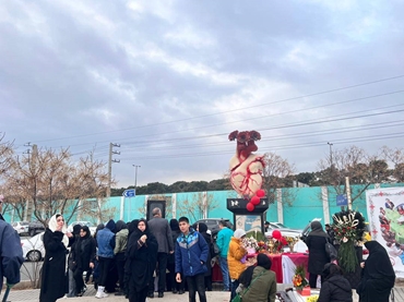 یلدای زندگی‌بخش؛ سفره مهربانی برای قهرمانان گمنام در میعادگاه اهداکنندگان زندگی بهشت زهرا(س)