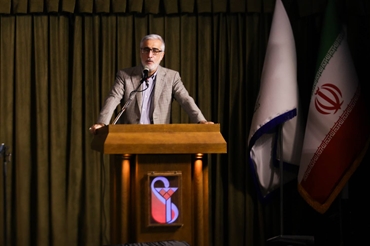 دکتر پیرصالحی: خدمت بی‌وقفه؛ نماد ایثار و اقتدار خانواده بزرگ دانشگاه علوم پزشکی ایران