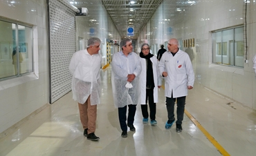 بازدید معاون غذا و دارو دانشگاه علوم پزشکی ایران از کارخانه کاله تهران