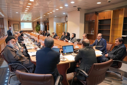 جلسه هیات امنای دانشگاه علوم پزشکی ایران با تصویب گزارش‌های مالی و بودجه‌ای سال ۱۴۰۳ برگزار شد